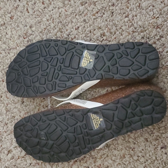 Bio-Gold, Made in Italy Sandals - Picture 5 of 5